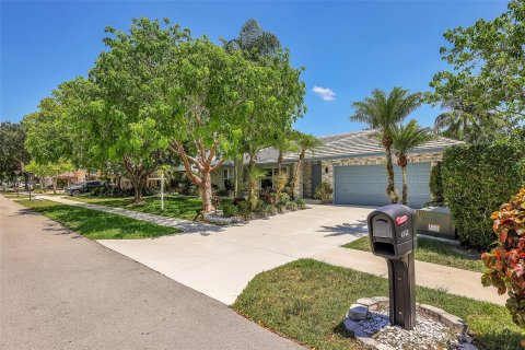 Villa ou maison à vendre à Coconut Creek, Floride: 4 chambres, 209.68 m2 № 1210598 - photo 23