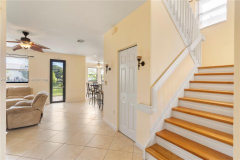 Casa en venta en Homestead, Florida, 4 dormitorios, 275.64 m2 № 1047543 - foto 19