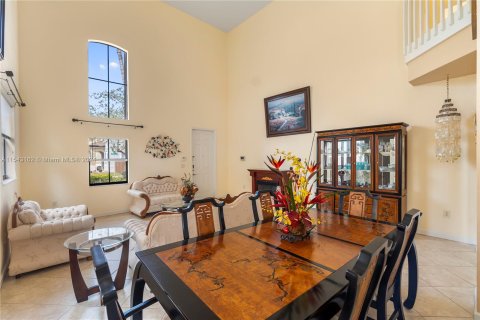 Villa ou maison à vendre à Homestead, Floride: 4 chambres, 275.64 m2 № 1047543 - photo 17
