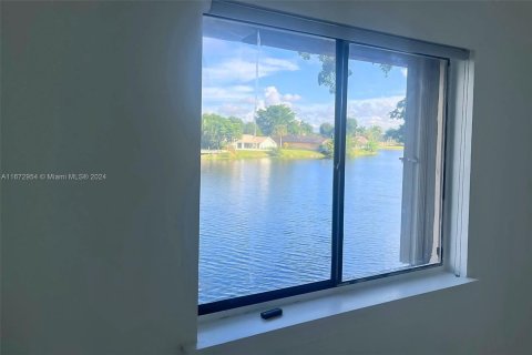 Townhouse in Plantation, Florida 3 bedrooms, 139.35 sq.m. № 1397011 - photo 17