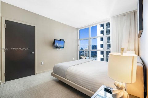 Copropriété à vendre à Sunny Isles Beach, Floride: 1 chambre, 59.83 m2 № 1033489 - photo 11