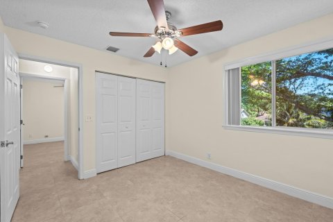Casa en venta en Coral Springs, Florida, 5 dormitorios, 216.83 m2 № 1075959 - foto 19