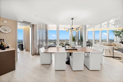 Condo in Miami, Florida, 5 bedrooms  № 1397794 - photo 5