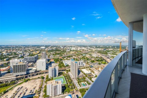 Condo in Miami, Florida, 5 bedrooms  № 1397794 - photo 20