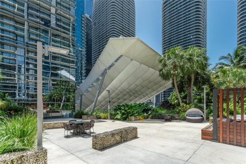 Condominio en venta en Miami, Florida, 2 dormitorios, 117.99 m2 № 1397747 - foto 23