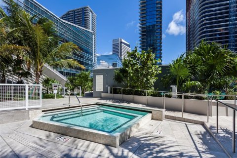 Condominio en venta en Miami, Florida, 2 dormitorios, 117.99 m2 № 1397747 - foto 20