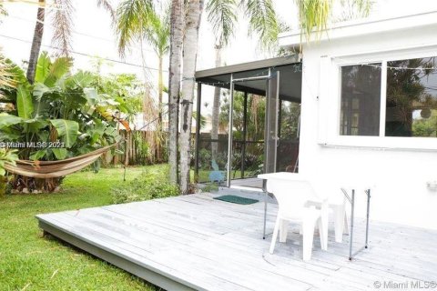 Casa en venta en Dania Beach, Florida, 2 dormitorios, 120.77 m2 № 1345980 - foto 3