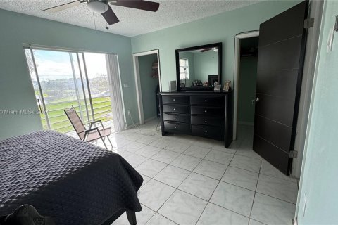 Купить кондоминиум в Майами-Гарденс, Флорида 1 спальня, 64.2м2, № 1040141 - фото 13