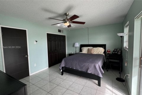 Купить кондоминиум в Майами-Гарденс, Флорида 1 спальня, 64.2м2, № 1040141 - фото 21