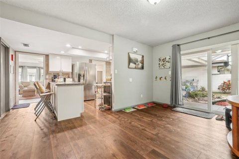 Condo in Orlando, Florida, 3 bedrooms  № 1201930 - photo 7