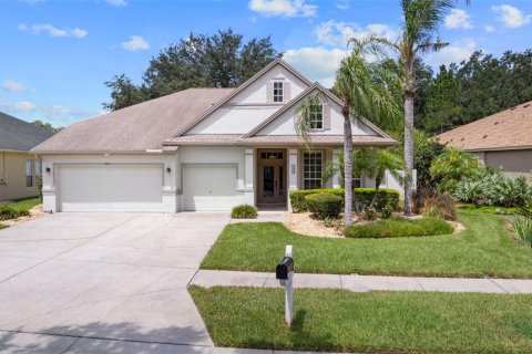 Villa ou maison à vendre à Land O' Lakes, Floride: 5 chambres, 309.64 m2 № 1341463 - photo 1