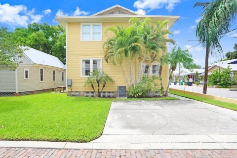 Villa ou maison à vendre à Tampa, Floride: 3 chambres, 190.26 m2 № 1340730 - photo 29