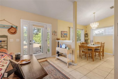 Casa en venta en New Smyrna Beach, Florida, 4 dormitorios, 186.73 m2 № 1341465 - foto 8