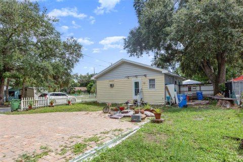 Villa ou maison à vendre à Bradenton, Floride: 2 chambres, 86.96 m2 № 1342034 - photo 5