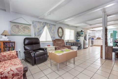 Villa ou maison à vendre à Bradenton, Floride: 2 chambres, 86.96 m2 № 1342034 - photo 10