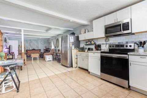 Villa ou maison à vendre à Bradenton, Floride: 2 chambres, 86.96 m2 № 1342034 - photo 15