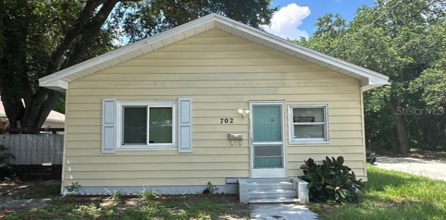 House in Bradenton, Florida 2 bedrooms, 86.96 sq.m. № 1342034