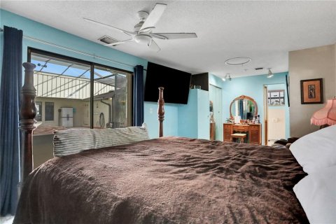 Купить виллу или дом в Порт-Оранж, Флорида 6 комнат, 158.21м2, № 1066683 - фото 20