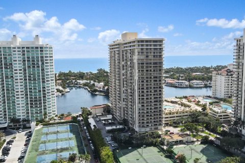 Condo in Aventura, Florida, 2 bedrooms  № 1045568 - photo 4