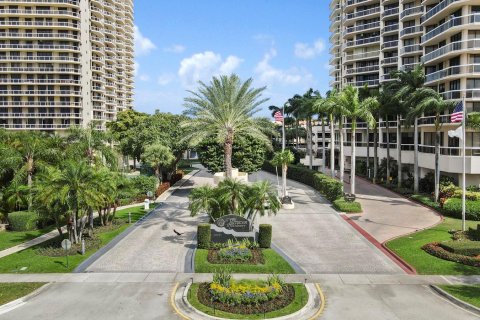 Condo in Aventura, Florida, 2 bedrooms  № 1045568 - photo 5