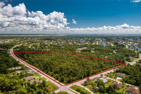 Terreno en venta en Port Charlotte, Florida № 1321916 - foto 2