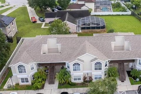 Condominio en venta en Kissimmee, Florida, 3 dormitorios, 116.22 m2 № 1362148 - foto 1