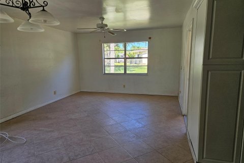 Casa en venta en Deerfield Beach, Florida, 2 dormitorios, 83.61 m2 № 1051394 - foto 14