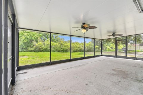 Casa en venta en Land O' Lakes, Florida, 4 dormitorios, 215.44 m2 № 1267254 - foto 29