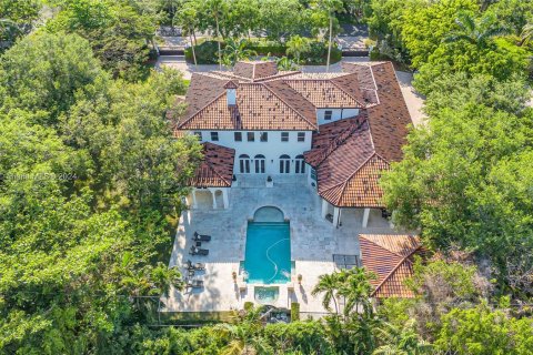 Villa ou maison à vendre à Pinecrest, Floride: 8 chambres, 634.15 m2 № 1077277 - photo 2