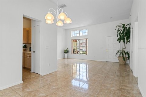 Villa ou maison à vendre à Kissimmee, Floride: 4 chambres, 167.78 m2 № 1336779 - photo 10