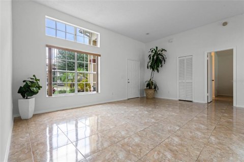 Villa ou maison à vendre à Kissimmee, Floride: 4 chambres, 167.78 m2 № 1336779 - photo 13