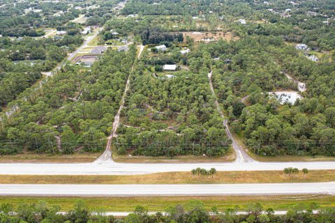 Купить земельный участок в Виро-Бич, Флорида № 1060120 - фото 4