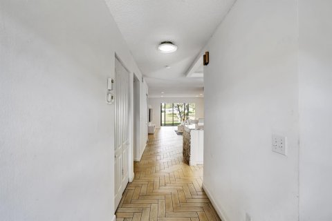 Copropriété à vendre à Boca Raton, Floride: 2 chambres, 112.97 m2 № 1060119 - photo 12