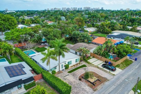 Villa ou maison à vendre à Fort Lauderdale, Floride: 4 chambres, 193.42 m2 № 1093277 - photo 2