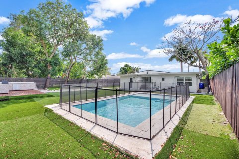 Villa ou maison à vendre à Fort Lauderdale, Floride: 4 chambres, 193.42 m2 № 1093277 - photo 11