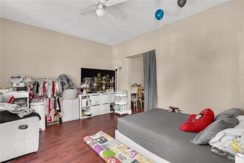 Immobilier commercial à vendre à Miami, Floride: 186.08 m2 № 1397550 - photo 10