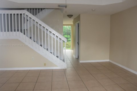 Copropriété à vendre à Pembroke Pines, Floride: 2 chambres, 108.7 m2 № 1329855 - photo 4