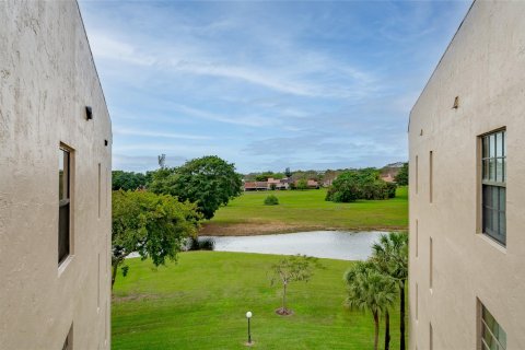 Copropriété à vendre à Lauderhill, Floride: 2 chambres, 144 m2 № 1054717 - photo 11