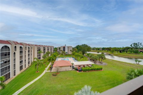 Condo in Lauderhill, Florida, 2 bedrooms  № 1054717 - photo 15