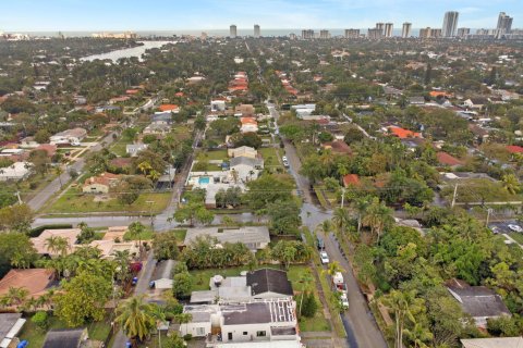 Villa ou maison à vendre à Hollywood, Floride: 3 chambres, 158.49 m2 № 1054715 - photo 7