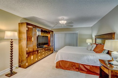 Condo in North Palm Beach, Florida, 3 bedrooms  № 1059572 - photo 24