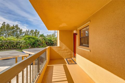 Condominio en venta en North Palm Beach, Florida, 3 dormitorios, 151.62 m2 № 1059572 - foto 9