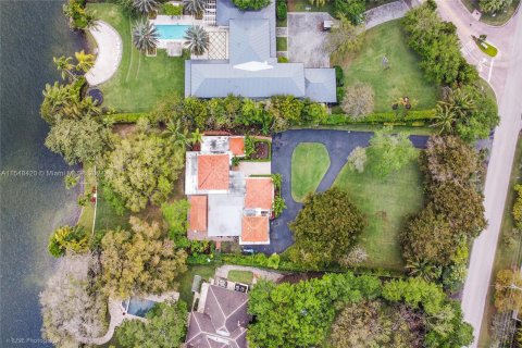 Купить земельный участок в Корал-Гейблс, Флорида № 1059472 - фото 6