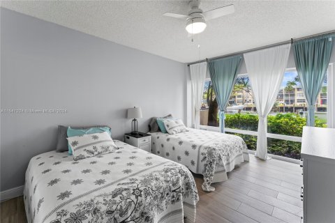 Copropriété à vendre à Pompano Beach, Floride: 2 chambres, 112.41 m2 № 1059530 - photo 13