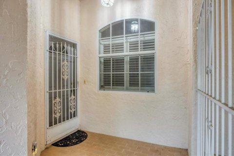 Copropriété à vendre à North Port, Floride: 2 chambres, 136.38 m2 № 1338130 - photo 2