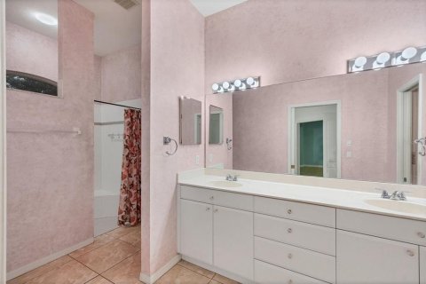 Copropriété à vendre à North Port, Floride: 2 chambres, 136.38 m2 № 1338130 - photo 19