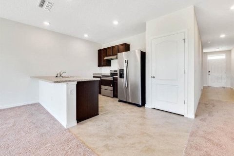 Villa ou maison à vendre à Kissimmee, Floride: 4 chambres, 139.17 m2 № 1338192 - photo 12