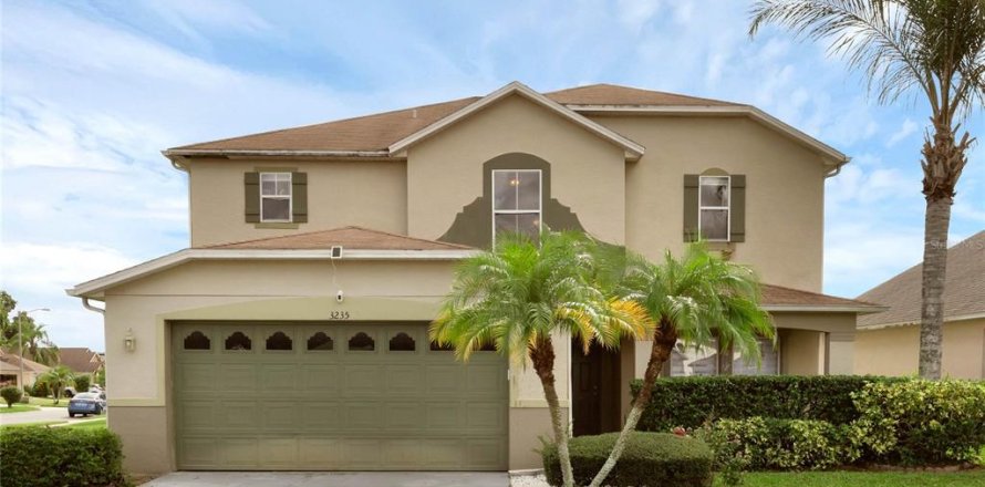 Casa en Kissimmee, Florida 3 dormitorios, 221.85 m2 № 1338160