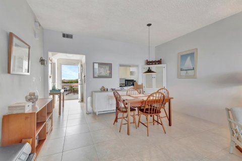 Copropriété à vendre à Highland Beach, Floride: 2 chambres, 123.56 m2 № 1051133 - photo 11
