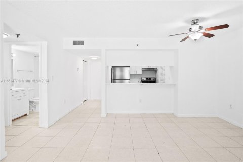 Copropriété à vendre à Miami, Floride: 1 chambre, 64.01 m2 № 1398094 - photo 7